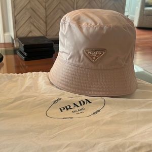 BABY PINK PRADA BUCKET HAT